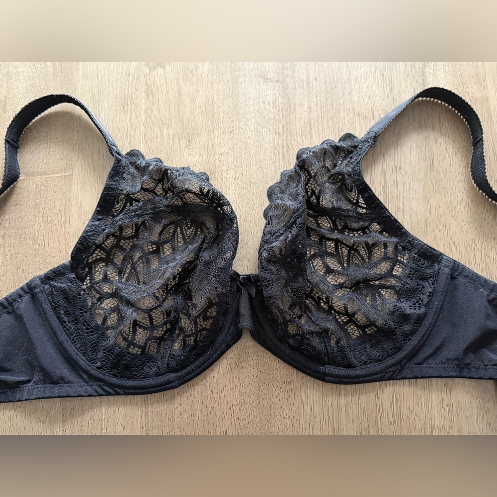 Glamorise Black Floral Lace Bra, Size 38DD